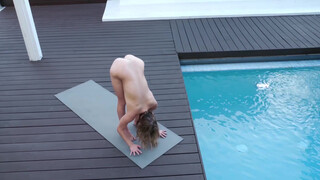 6. True Naked Yoga | Beginner with Chloe....quality