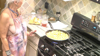 7. boob out cooking