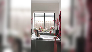Bubbles baths challenge - 12:50 (nipple)