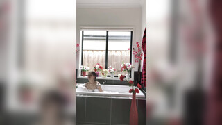 10. Bubbles baths challenge - 12:50 (nipple)