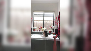 2. Bubbles baths challenge - 12:50 (nipple)