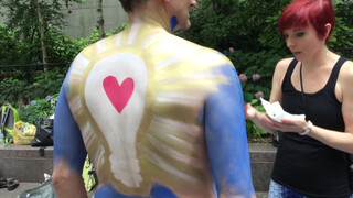 9. Body painting day in NY
