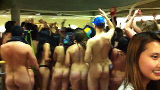 5. College kids are unbelievably excited to be naked at 0:05 in “UC Berkeley Naked Run Fall 2011”