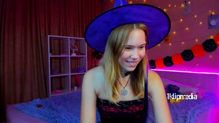 10. Witchy girl flashes her butt and pussy at 4:09 in “Alen Special Halloween [TAG42 18]”