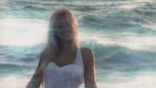 5. ttl model american model Christina Model on beach