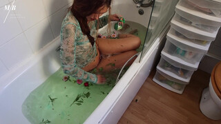 6. “Photoshoot in bath pt 2”