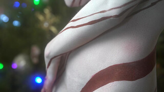 7. New bodypainting video uploaded by Roustan: “Candy Cane Body Painting on Sawyer”