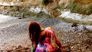 6. Nude bodypaint video New Zealand – nips and pussy