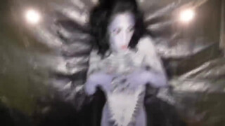 9. Cute Innie from the beginning-Roustan & Asphyxia Body paint Time Lapse