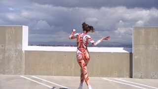 8. New upload from Roustan: “Roller Girl in Body Paint Again”
