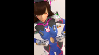 6. (Animated) “DVa wants to thank her fans (Lvl3Toaster)”