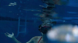 4. Lisa Tries Summer swimming