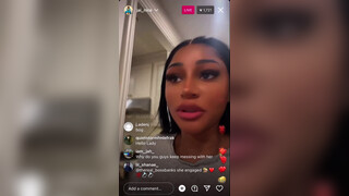 Live boob Flash at :28