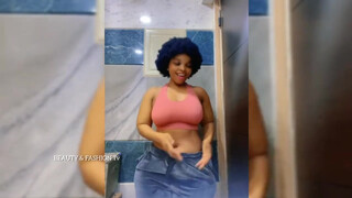 1. Curvy Plus Model With Big Ass