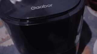 How to Clean an Air filter with your pussy Showing