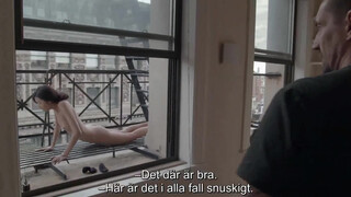 Gorgeous girl, dippy frame rate