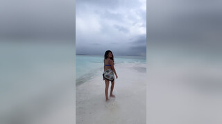 7. Mallu Girl Priya Prakash Varrier Sexy Bikini Video