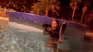 5. Amala Paul South Indian girl swimming in hot Bikini