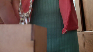 1. Another asmr with close up shot