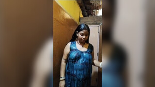 2. mami ka mummay – boobs impression throught