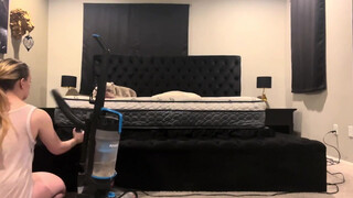 Downblouse/underboobs swinging hangers.