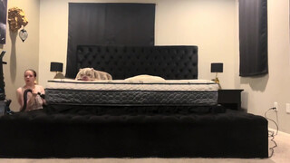 6. Downblouse/underboobs swinging hangers.