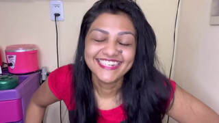 9. Reflexão – 3:37 to 3:49 Pussy and tits in mirror