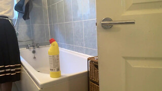 9. Youtuber Nipslip (2:10) (2:25)