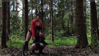 6. BDSM Bunnies: Terefur and Makatsuge’s Provocative Backstage Video Photoshoot