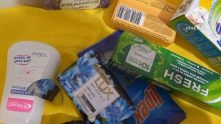 3. Big Pussy lips : Slip at 00:45