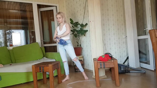 1. 3:19 visible TITS AND PUSSY