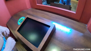 3. Visite museum and suck