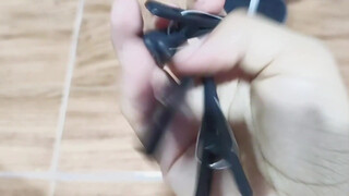 1. hair clips of the same color 3:55