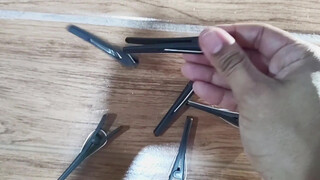 9. hair clips of the same color 3:55