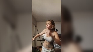 8. sharon bodine slips 00:29 00:38