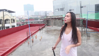 6. Wet see trough – Jaz Manabat