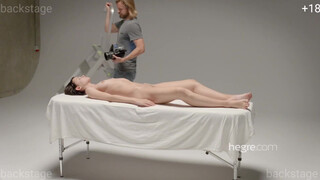 nude photos session (backstage) – shaved pussy