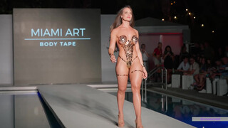 9. Unforgettable Runway Moments