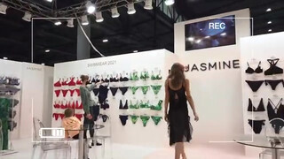 3. Underwear Bikini Lingerie Catwalk