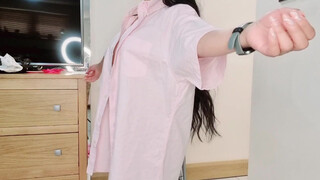 9. Button Tops Collections Try On Haul (3:33, 4:40, 7:33, 8:50, 9:30, 10:15)