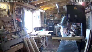 5. male freebutt woodwork onn cctv