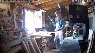 7. male freebutt woodwork onn cctv