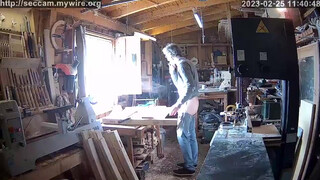 3. male freebutt woodwork onn cctv