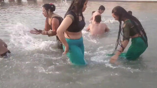 1. desi hot bath in river – no nudity. *#*#*#