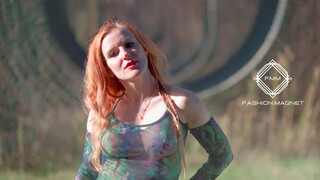 7. International fashion Model Inga Catwalk in slowmotion outfit 5