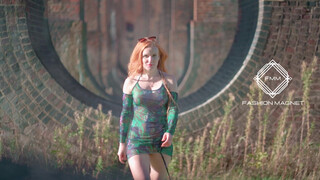 2. International fashion Model Inga Catwalk in slowmotion outfit 5