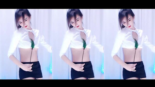 8. Flashing little perky breasts at 0:23