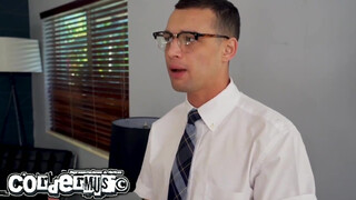 Saraya Jade (Paige) ft Ernesto Miranda – La Vida de una Rockstar ⭐????????‍???? {Cortometraje}