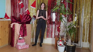 9. Sheer Shirt Beauty