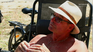 10. Naturiste et nudiste – tous a poils !